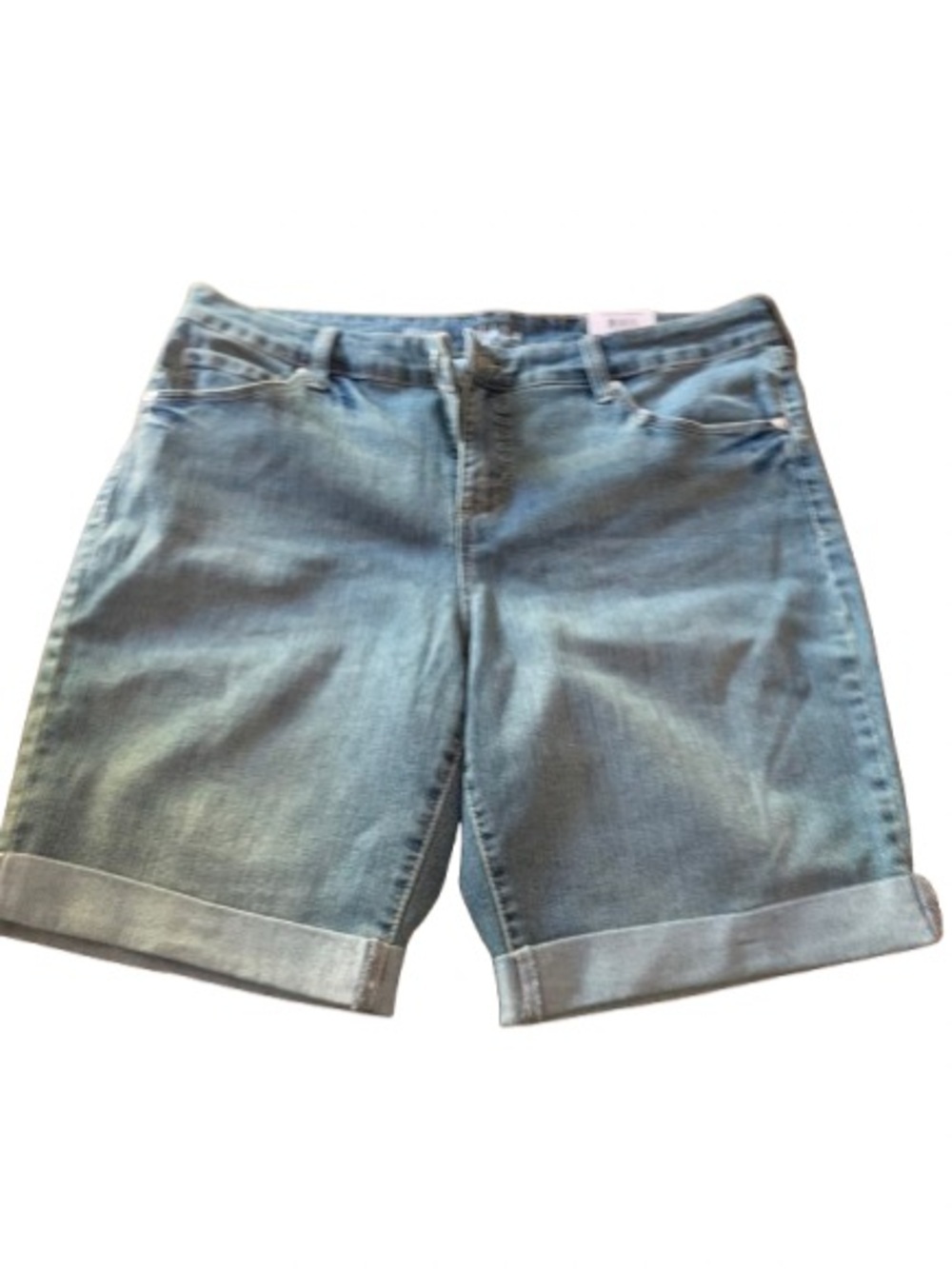 Style & Co NWT Bermuda Denim Shorts Size 14 Mid Rise Roll Cuff Light Wash